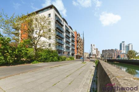 1 bedroom Flat for sale in (SALES) Stoke Quay, Ipswich, IP2