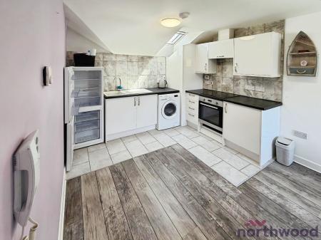 1 bedroom Flat to let in Clacton Road, St Osyth, CO16