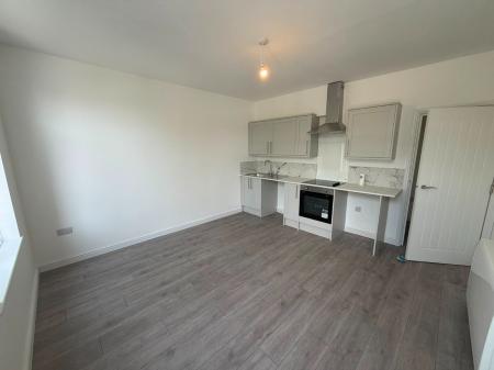 1 bedroom Flat to let in Station Road, Clacton-On-Sea, CO15
