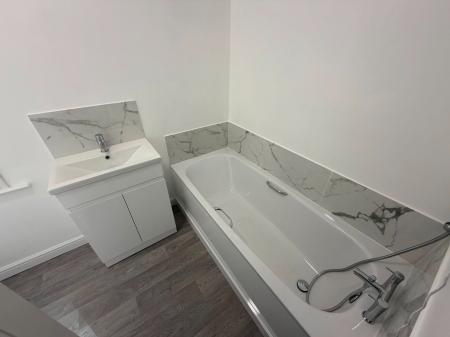 1 bedroom Flat to let in Station Road, Clacton-On-Sea, CO15