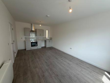 2 bedroom Flat to let in Station Road, Clacton-On-Sea, CO15