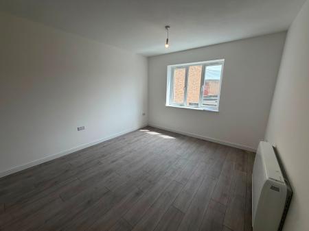 2 bedroom Flat to let in Station Road, Clacton-On-Sea, CO15
