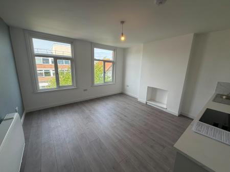 1 bedroom Flat to let in Station Road, Clacton-On-Sea, CO15