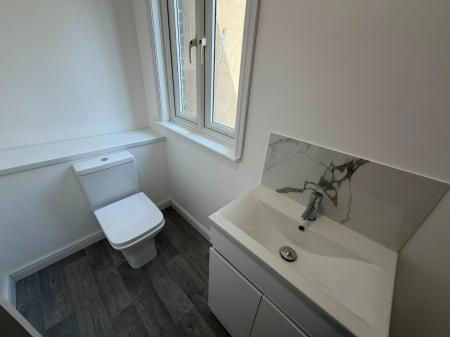 1 bedroom Flat to let in Station Road, Clacton-On-Sea, CO15