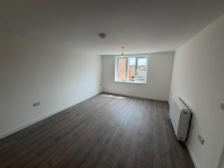 2 bedroom Flat to let in Station Road, Clacton-On-Sea, CO15