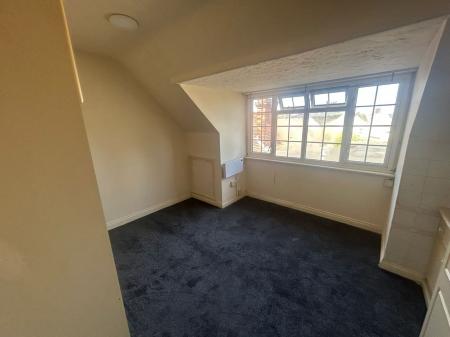 1 bedroom Flat to let in Skelmersdale Road, Clacton-On-Sea, CO15