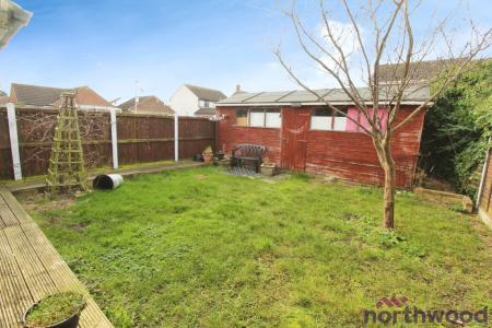 3 bedroom End of terrace house to let in Tyler Avenue, Clacton-On-Sea, CO16