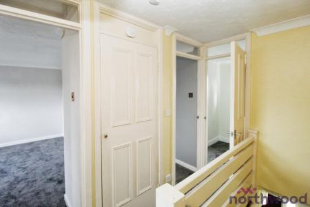 3 bedroom End of terrace house to let in Tyler Avenue, Clacton-On-Sea, CO16
