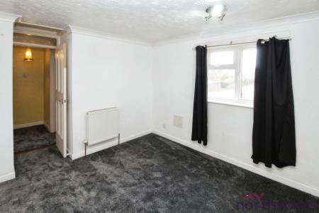3 bedroom End of terrace house to let in Tyler Avenue, Clacton-On-Sea, CO16