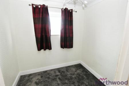 3 bedroom End of terrace house to let in Tyler Avenue, Clacton-On-Sea, CO16