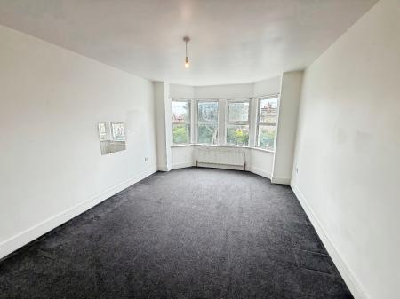 3 bedroom Semi-detached house to let in Ellis Road, Clacton-On-Sea, CO15