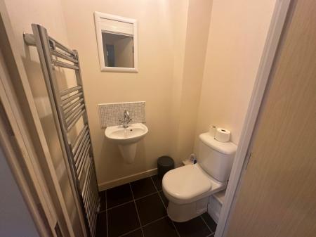 1 bedroom Flat to let in Quayside Drive, Colchester, CO2