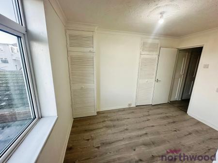 1 bedroom Flat to let in Thoroughgood Road, Clacton-On-Sea, CO15