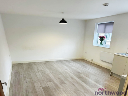 3 bedroom Flat to let in Station Road, Thorpe-le-Soken, CO16