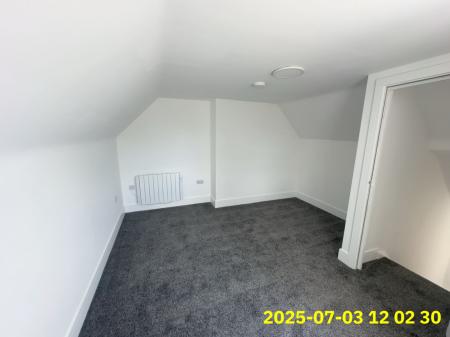 1 bedroom Flat to let in Dandelion Place, Southminster, CM0