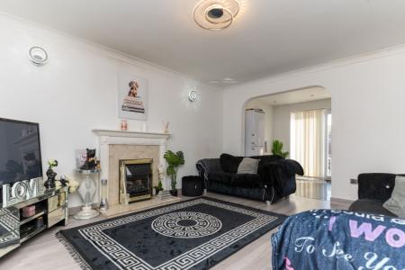 4 bedroom Detached house for sale in Archery Fields, Clacton-On-Sea, CO15