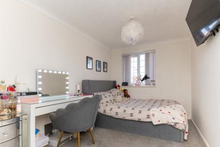 4 bedroom Detached house for sale in Archery Fields, Clacton-On-Sea, CO15
