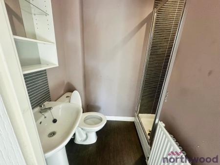 3 bedroom Semi-detached house to let in Heron Way, Harwich, CO12
