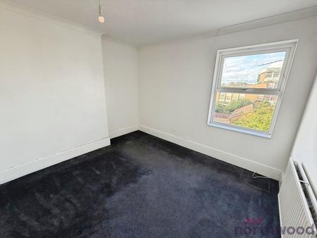 1 bedroom Flat to let in 69 Marine Parade East, Clacton-On-Sea, CO15