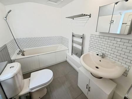 2 bedroom End of terrace house to let in Coppins Road, Clacton-On-Sea, CO15