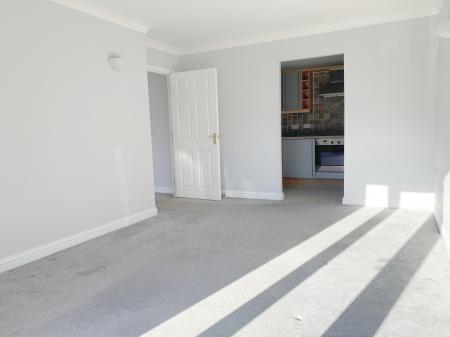 2 bedroom Apartment for sale in Brookers Road, Billingshurst, RH14