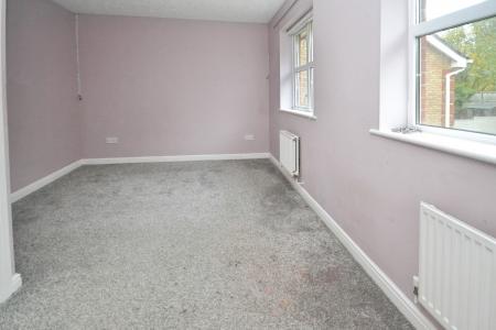 2 bedroom End of terrace house for sale in Carter Road, Maidenbower, Crawley, RH10