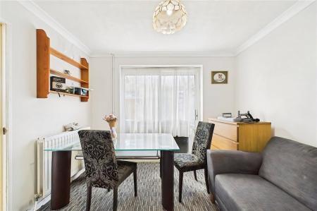 3 bedroom Terraced House to let in Climping Road, Ifield, Crawley, RH11