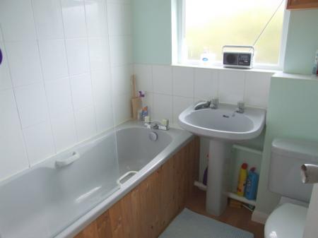 1 bedroom End of terrace house to let in Birkdale Drive, Ifield, Crawley, RH11