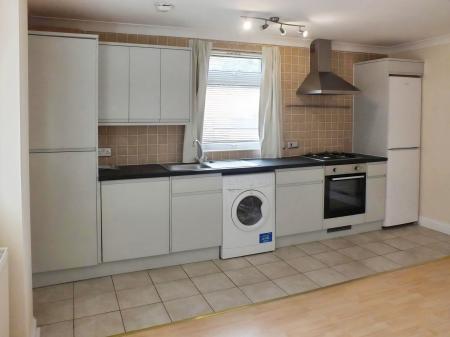 1 bedroom Flat to let in West Street, Southgate, Crawley, RH11