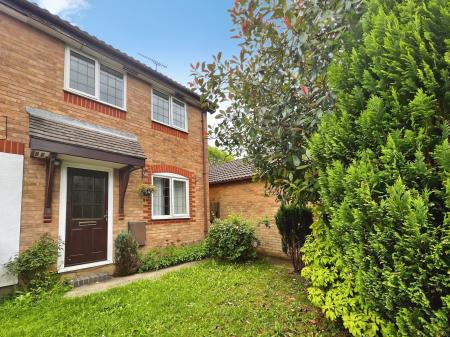 Norfolk Close, Bewbush, Crawley, RH11