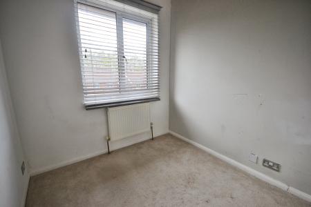 3 bedroom End of terrace house to let in Detling Road, Tollgate Hill, Crawley, RH11