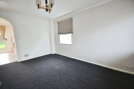 3 bedroom End of terrace house to let in Detling Road, Tollgate Hill, Crawley, RH11