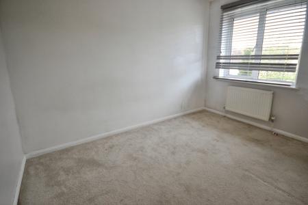 3 bedroom End of terrace house to let in Detling Road, Tollgate Hill, Crawley, RH11