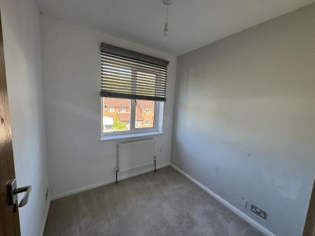 3 bedroom End of terrace house to let in Detling Road, Tollgate Hill, Crawley, RH11