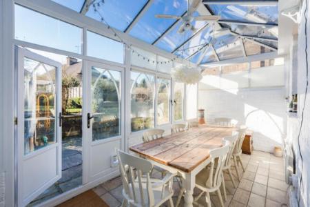 3 bedroom House to let in Haywards Heath Road, Balcombe, RH17