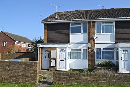 1 bedroom Maisonette to let in Beech Road, Horsham, RH12