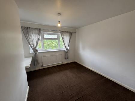 4 bedroom Terraced House to let in Crossways Close, Three Bridges, Crawley, RH10