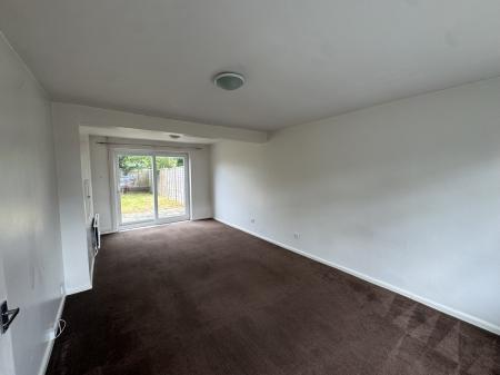 4 bedroom Terraced House to let in Crossways Close, Three Bridges, Crawley, RH10