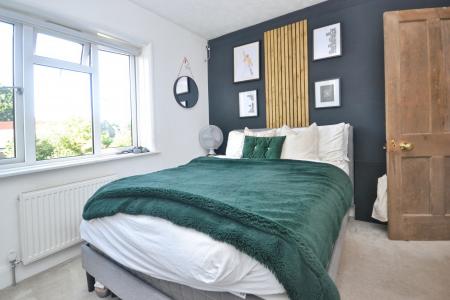 3 bedroom Semi-detached house to let in Bostock Avenue, Horsham, RH12