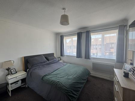 2 bedroom Semi-detached house to let in Acorn Avenue, Cowfold, RH13