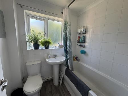 2 bedroom Semi-detached house to let in Acorn Avenue, Cowfold, RH13