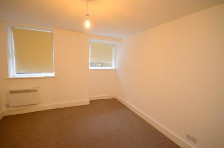1 bedroom Flat to let in Boltro Road, Haywards Heath, RH16