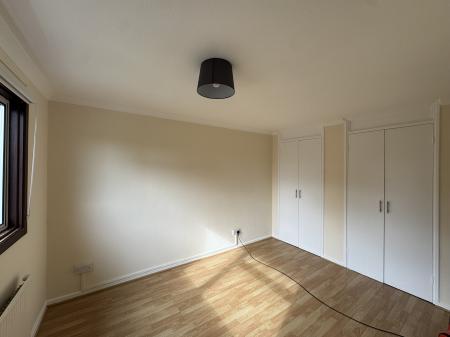 3 bedroom End of terrace house to let in Juxon Close, Bewbush, Crawley, RH11