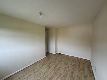 3 bedroom End of terrace house to let in Juxon Close, Bewbush, Crawley, RH11