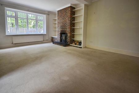 2 bedroom End of terrace house for sale in Ifield Road, Charlwood, RH6
