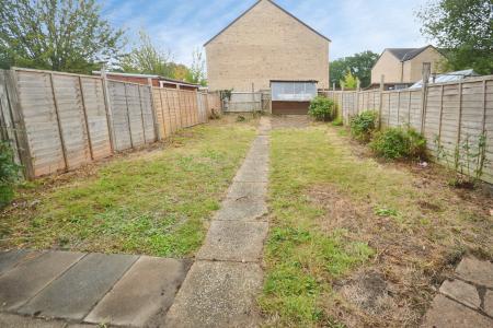 3 bedroom Terraced House to let in Kilnmead, Northgate, Crawley, RH10