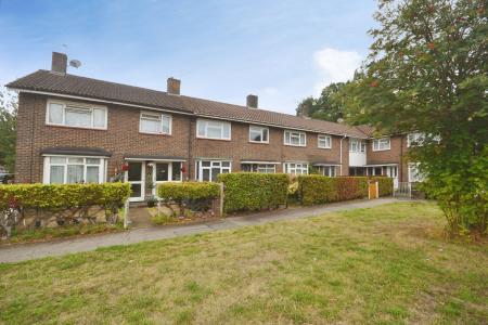 3 bedroom Terraced House to let in Kilnmead, Northgate, Crawley, RH10