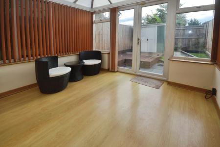 2 bedroom Terraced House for sale in Beechside, Southgate, Crawley, RH10