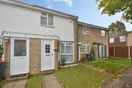 2 bedroom Terraced House for sale in Beechside, Southgate, Crawley, RH10