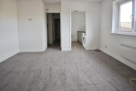 0 bedroom Studio flat to let in Brighton Road, Southgate, Crawley, RH10